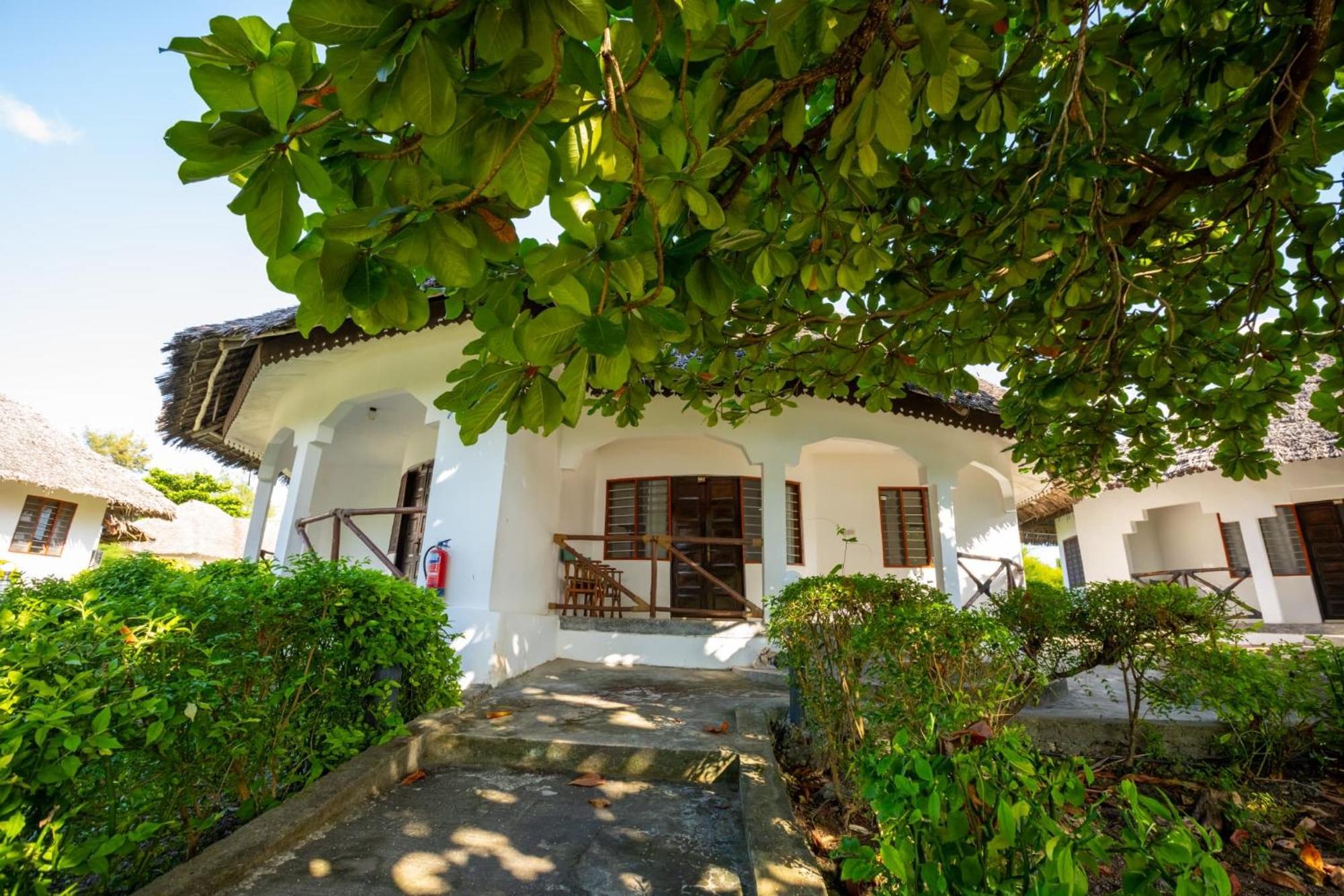 Zanzinite Beach Spa Hotel Zanzibar Eksteriør bilde